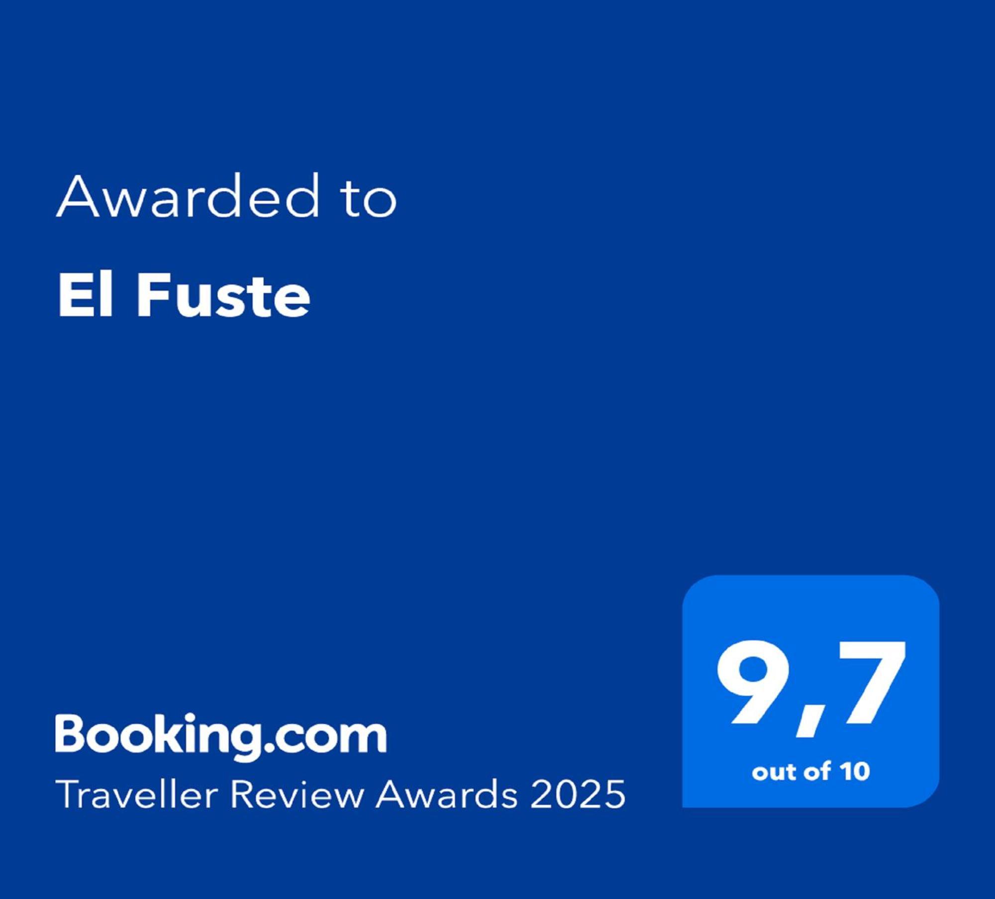 El Fuste Apartment Oviedo Luaran gambar